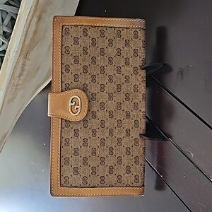 Vintage Gucci Wallet